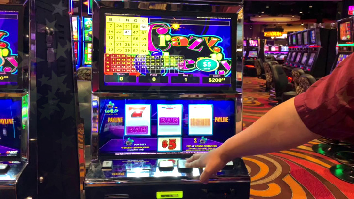 Crazy 7 Slot Machine